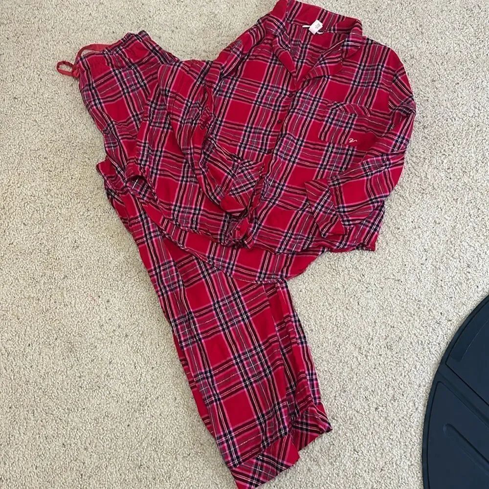 Victorias Secret Soft Flannel Pajama Set